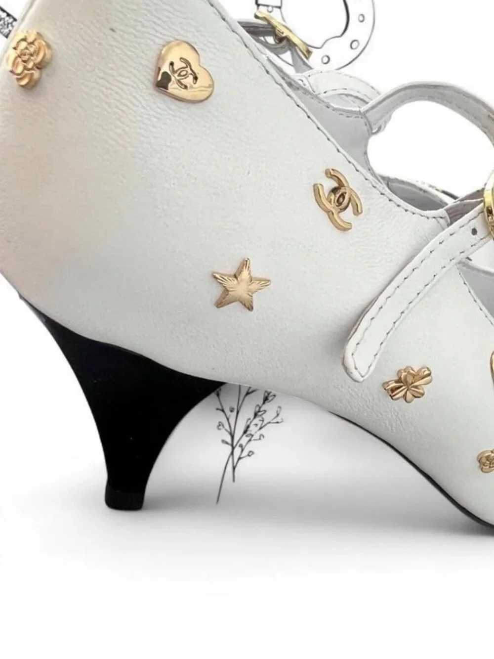Chanel Patent Cap Toe Charms Mary Jane Pumps SZ 38